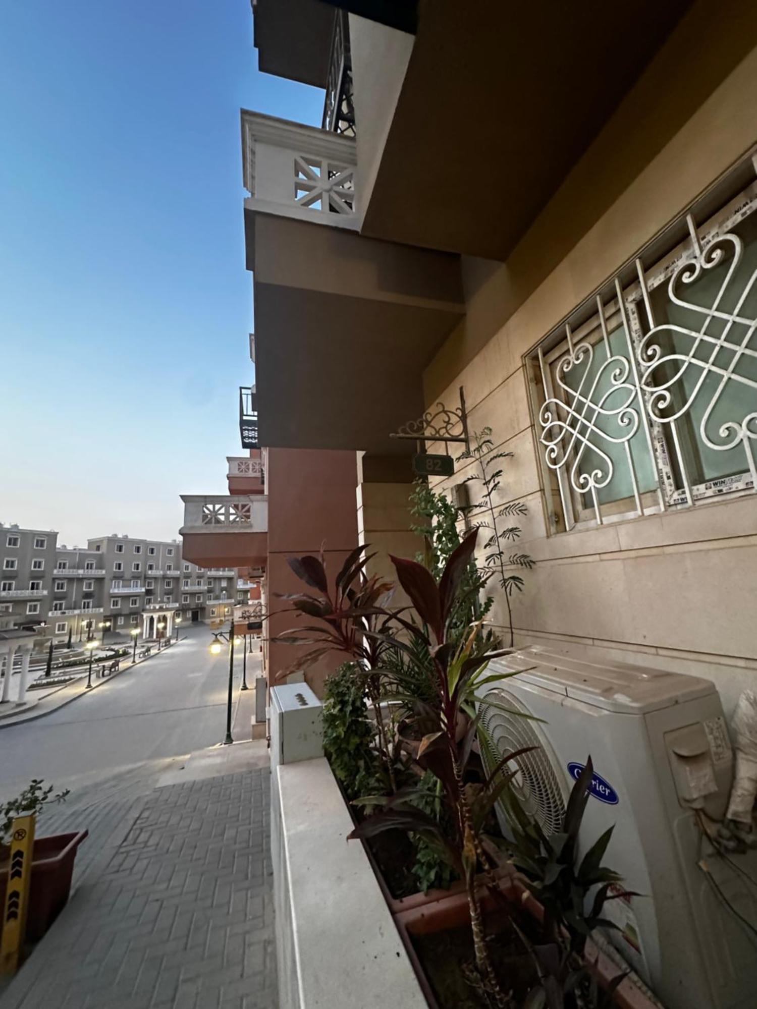 Apartment بالزمالك عل النيل